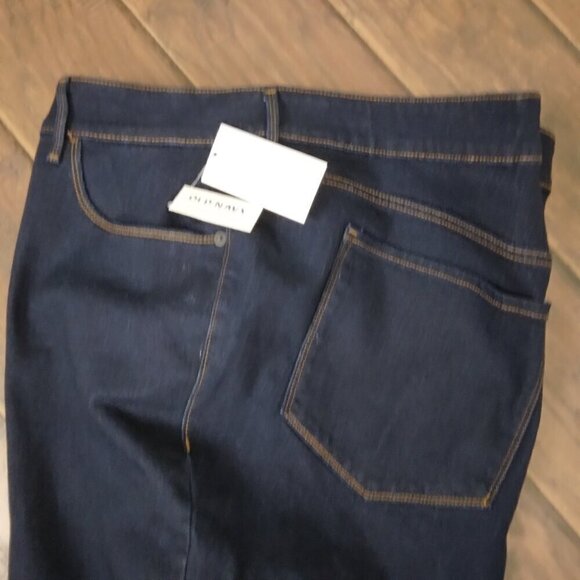 Old Navy | NWT Mid-Rise Pop Icon Skinny Jean Dark Wash | Plus Size 28 Short - Picture 2 of 10